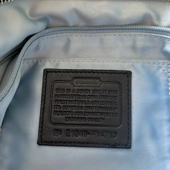 COACH Signature Hobo Shoulder Bag w/ Long Strap - Picture 4 of 9